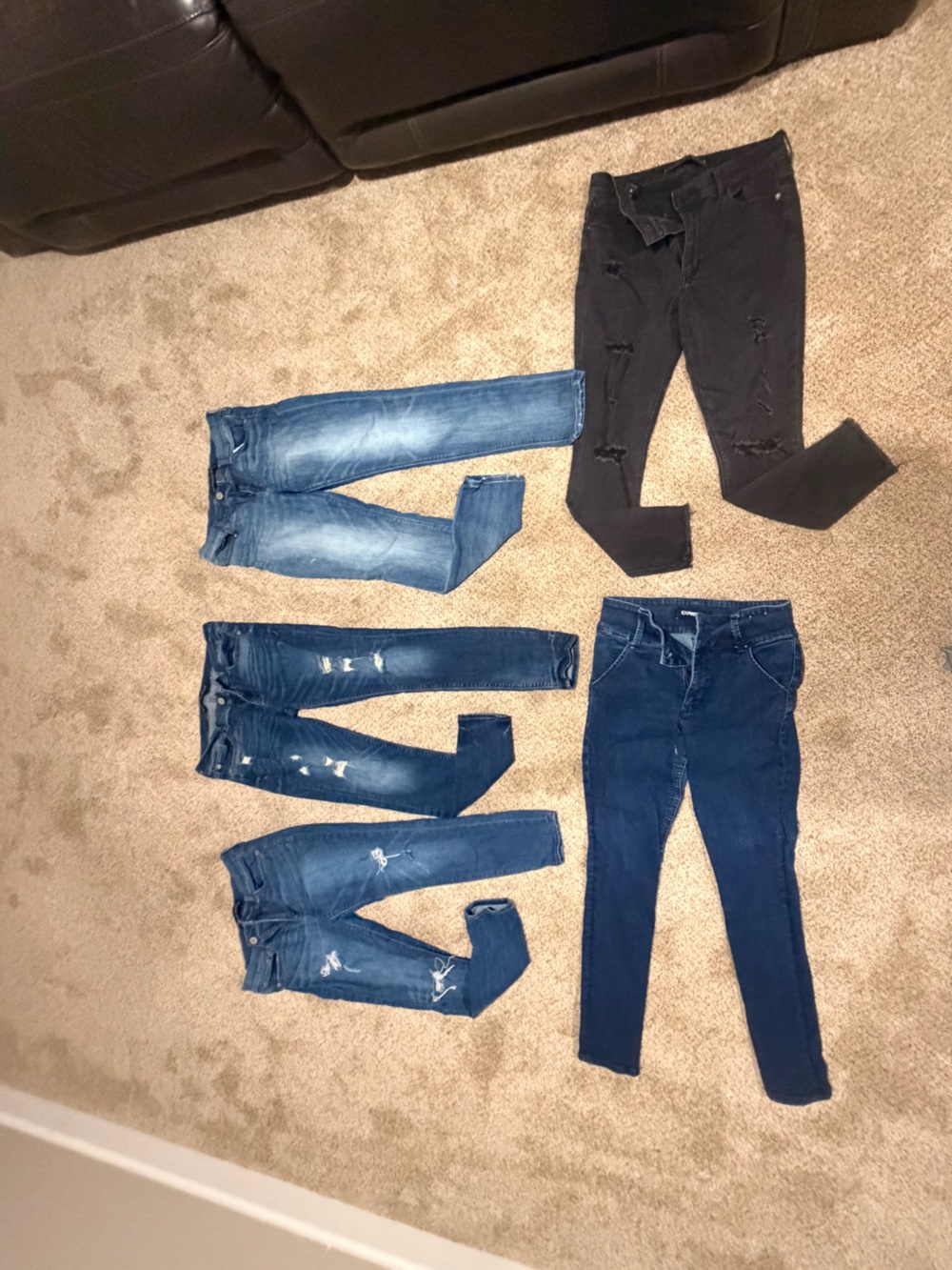 Lot of 7 Women's Express Jeans 8-10